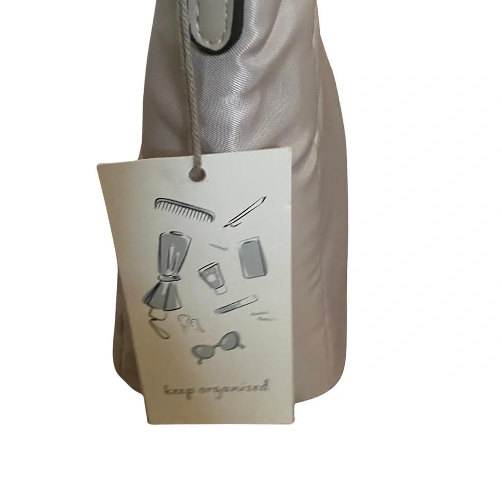 A new day Organizer bag